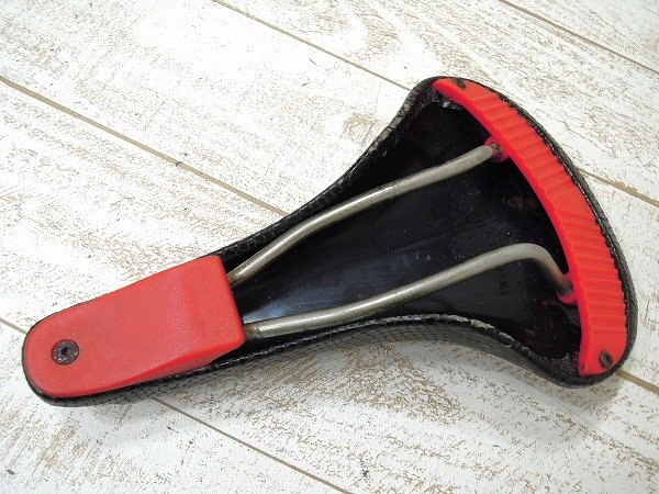 #M* Selle Italia? saddle #//Q339