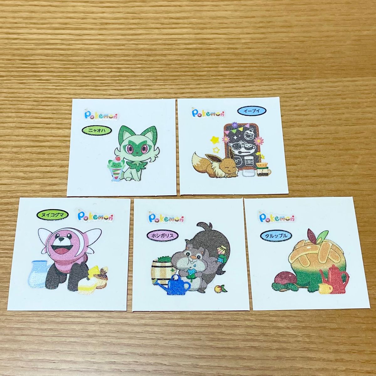 ポケモンパン　第203弾　デコキャラシール　5枚セット　ニャオハ　イーブイ　ホシガリス　ヌイコグマ　タルップル　ポケモン　第一パン