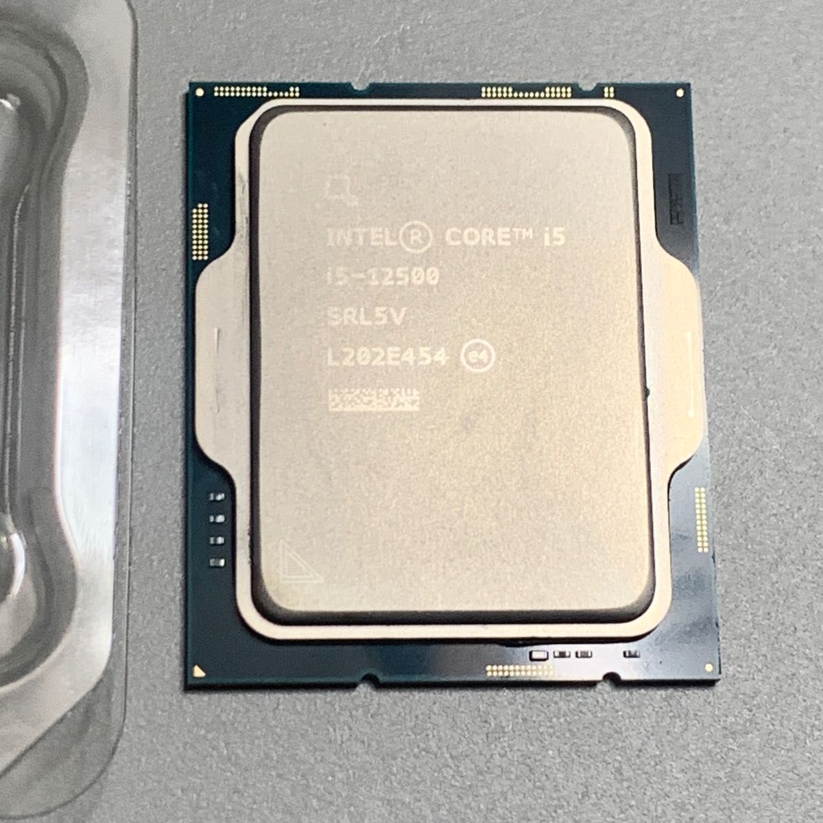intel CPU Core i5-12500 互換シェルケース付き