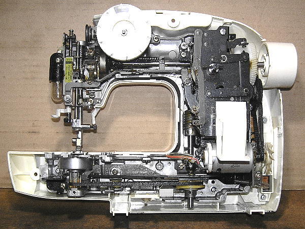 管理番号5799　　整備済み ブラザー 電動ミシン EL125_画像5