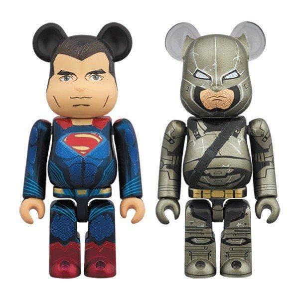 新品未開封 2016 SUPERMAN & ARMORED BATMAN BE@RBRICK バットマンvsスーパーマン ジャスティスの誕生 2PACK100% ベアブリック_画像1