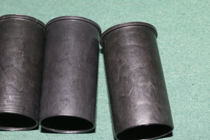 沖縄米軍使用 M16などに ブラックカラー マズルキャップ ５個セット 中古 装備用 資料用 撮影用小道具などにの画像4