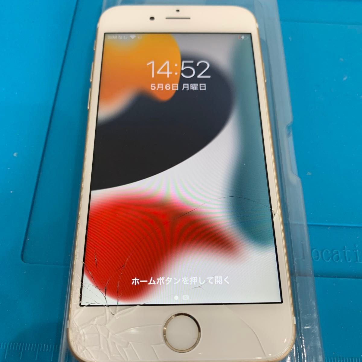 【純正品】Apple iPhone 6S フロントパネル　割れ　液晶  64