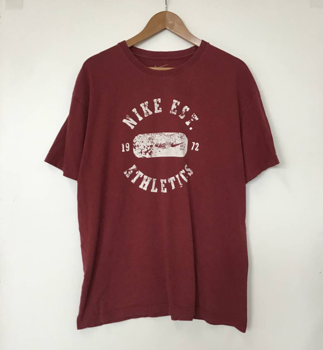 《 H 802》NIKE ナイキ 半袖Tシャツ プリント スポーツ トップス XL えんじ 1円スタート アメリカ古着 古着卸_画像2