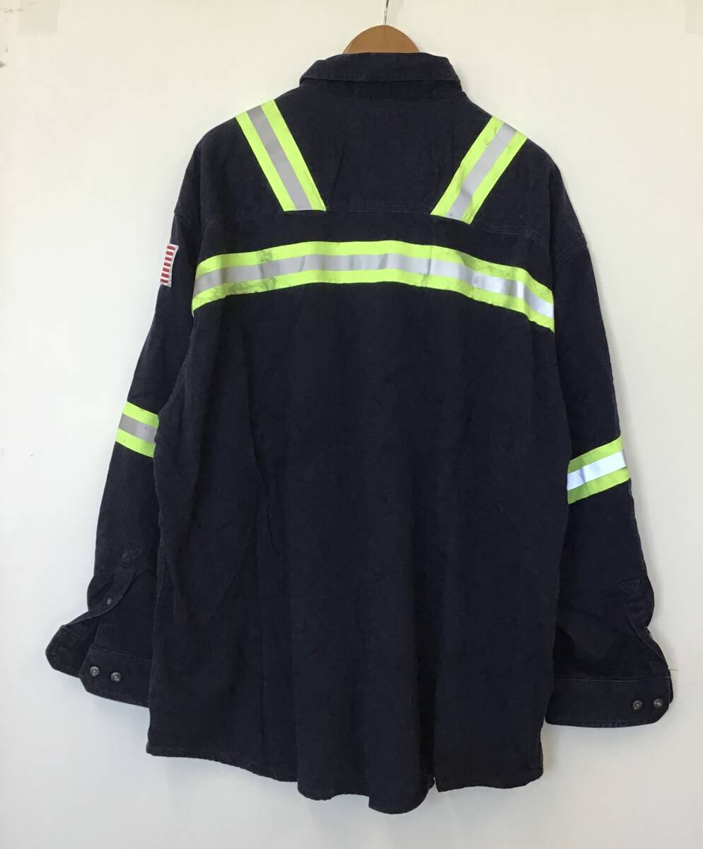 《 H 783》carhartt カーハート 長袖シャツ ワークシャツ リフレクター付き 3XL 紺 アウトドア トップス 1円スタート アメリカ古着 古着卸_画像2