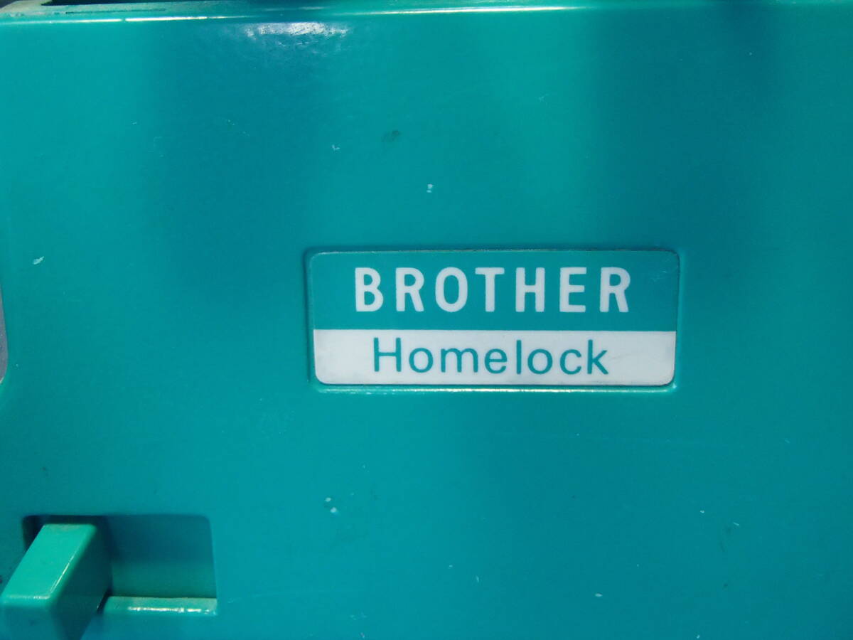 ★☆Brother/ブラザー Home lock/ホームロック TE4-B532 ロックミシン 運針確認済 現状品 ハンドクラフト 裁縫 手芸☆★_画像2