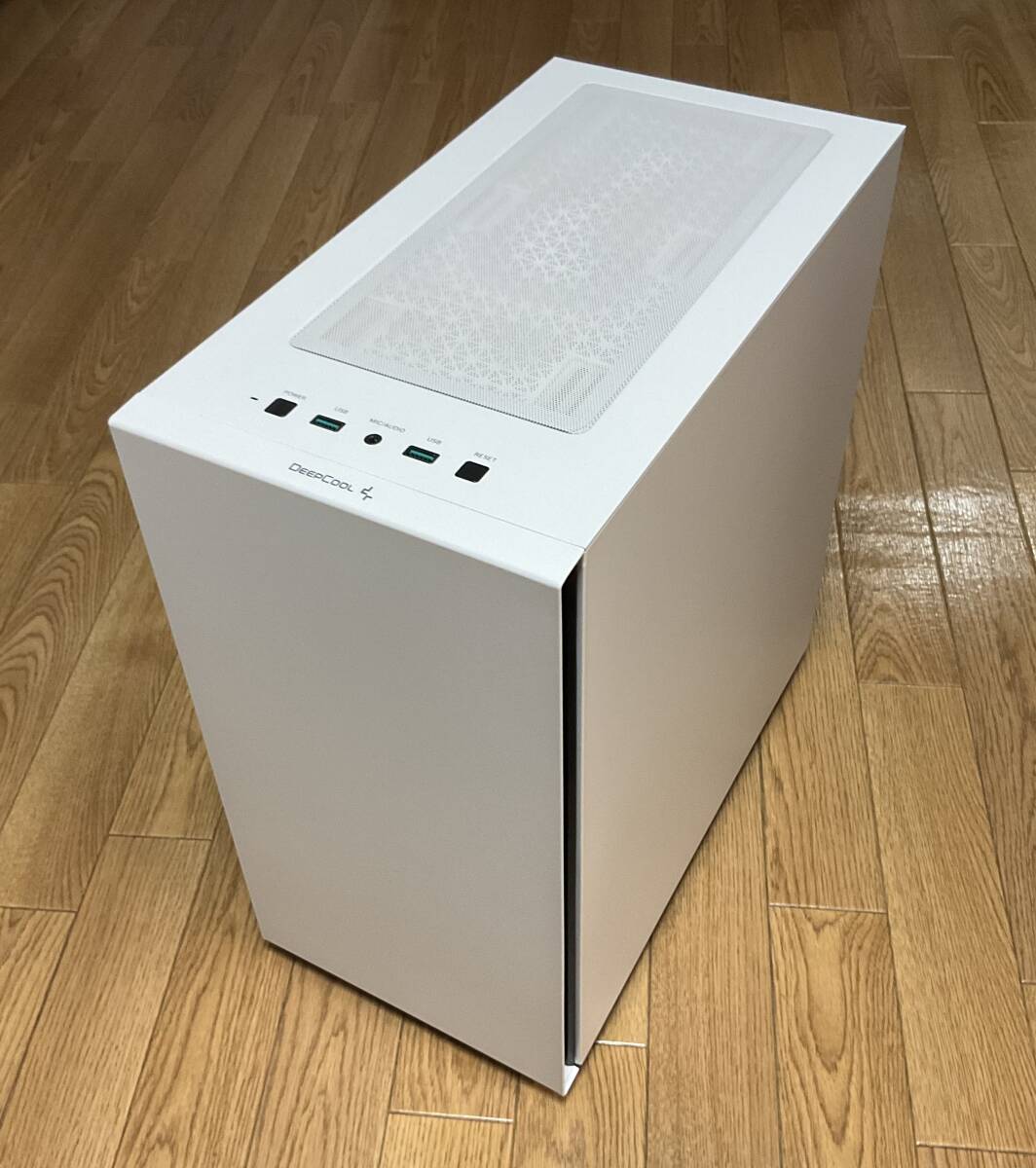 新品 未使用 DEEPCOOL MACUBE 110 ホワイト MicroATX ガラス PCケース_画像3