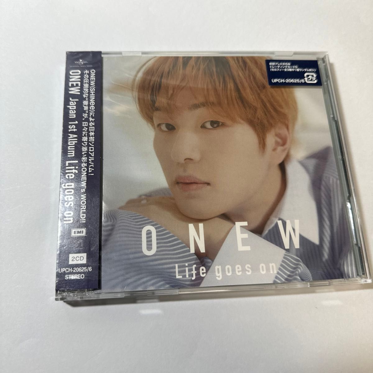 ONEW/Life goes on [CD2枚組]SHINEE シャイニー　オンユ　美品　トレーディングカード1枚入り