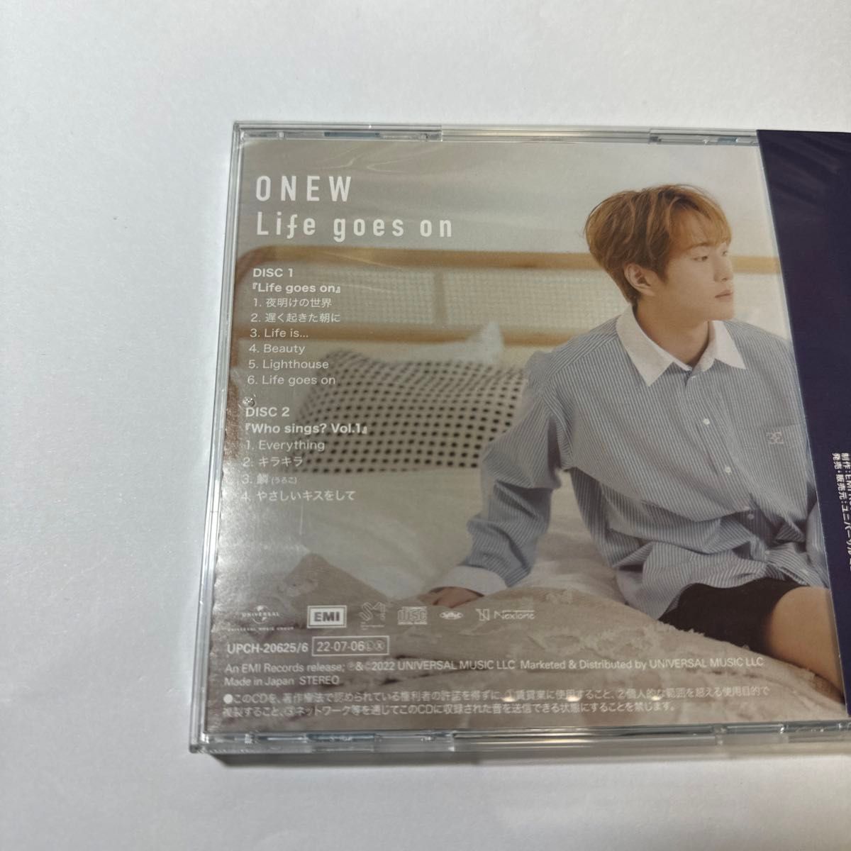 ONEW/Life goes on [CD2枚組]SHINEE シャイニー　オンユ　美品　トレーディングカード1枚入り