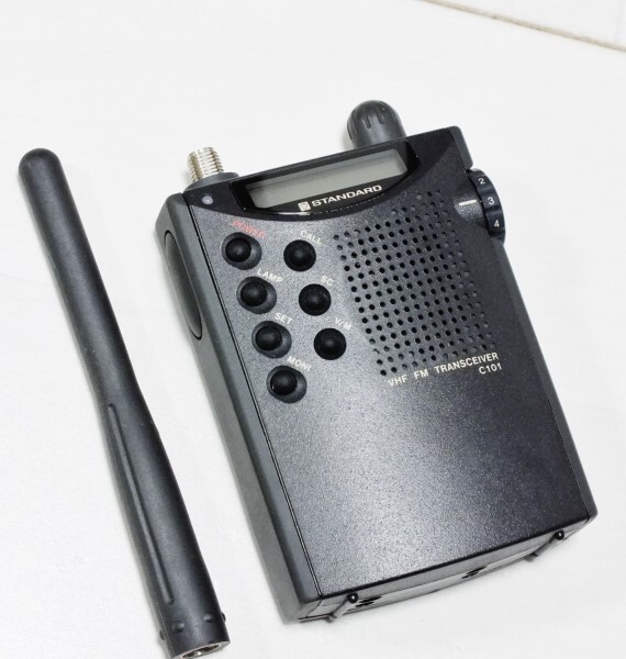 Yahoo!オークション - STANDARD C101 144MHz FMトランシーバー Yahoo!オークション - STANDARD C101 144MHz FMトランシーバー