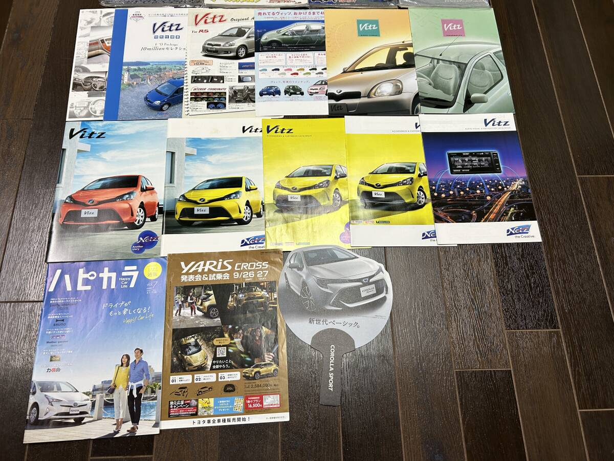 ☆TOYOTA　トヨタ　ネッツ　VITZ　ヴィッツ　コンパクトカー　RS　カタログ　マガジン　チラシ　冊子　書籍　当時物　今では入手困難かも☆_カタログ等拡大