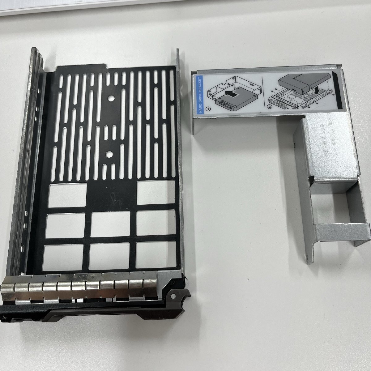 Dell PowerEdge server for 3.5 -inch HDD Cade . tray (0F238F)2.5 -inch HDD adaptor attaching * secondhand goods *Q00052
