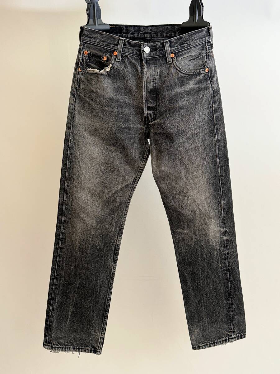 希少《 Black / France / W30 L30 》90s【 Levi's 501 フランス製 後染め フェード 黒 ブラック デニム ビンテージ 】_画像10