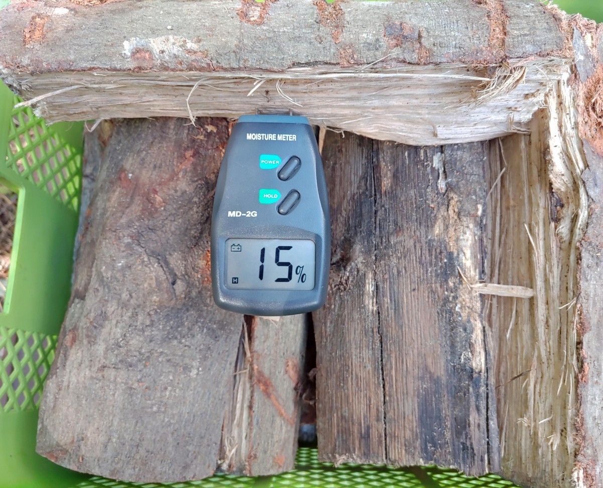 【約25キロ】樫 30cm◆乾燥薪 大割 ◆暖炉・薪ストーブ・キャンプ