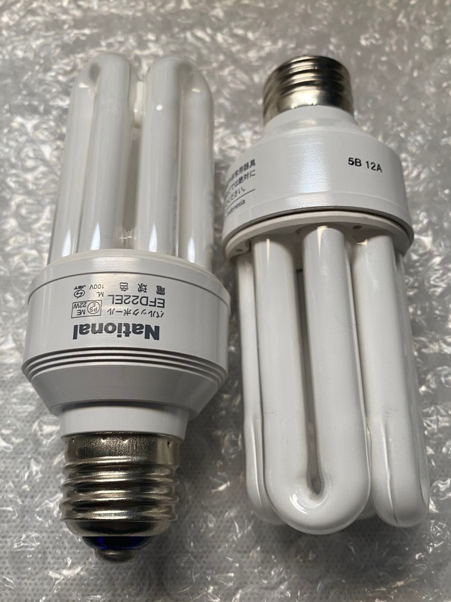 未使用品 ナショナル パルックボールYOU EFD22EL 電球色 100W形 未使用品 ナショナル パルックボールYOU EFD22EL 電球色 100W形