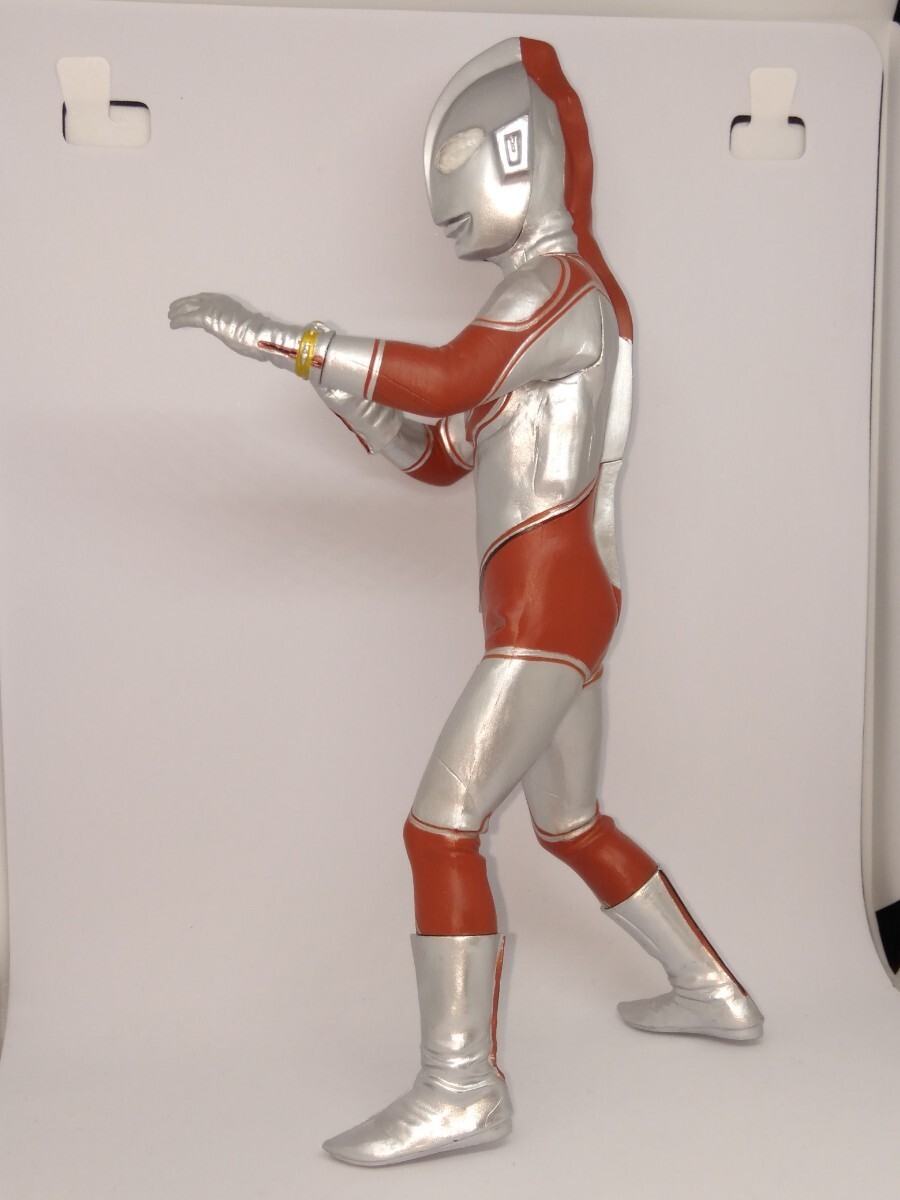 帰ってきたウルトラマン フィギュア約２２センチ_画像3