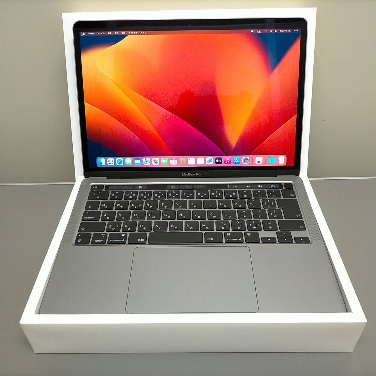 美品 13インチMacBook Pro M2 2022 16GBメモリ 256GB SSD CTO 美品 13インチMacBook Pro M2 2022 16GBメモリ 256GB SSD CTO