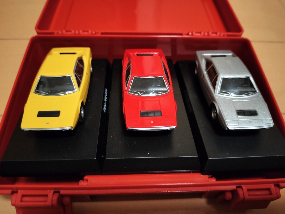 【ルース品 3台】京商 1/64  フェラーリDino 308 GT4の画像1