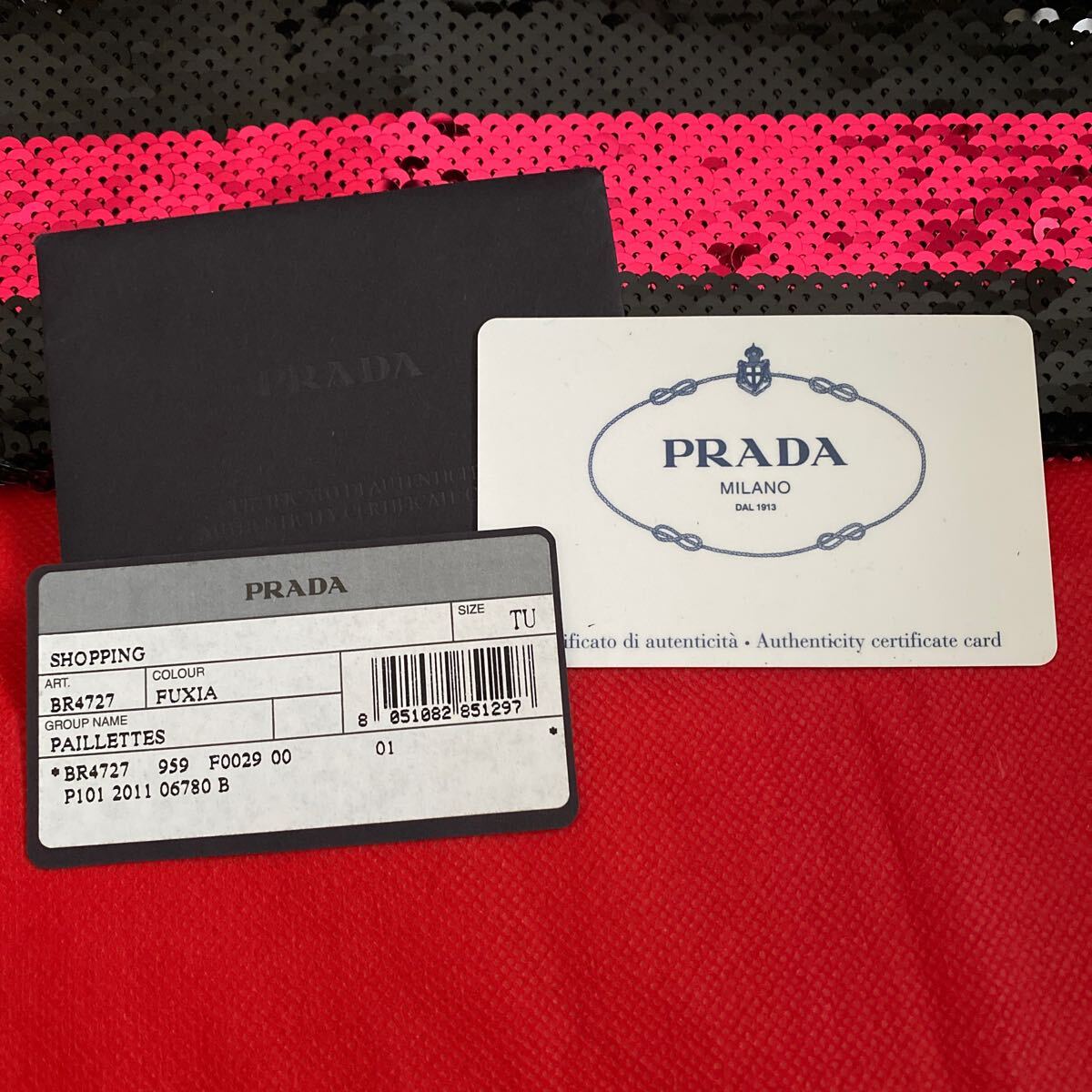 PRADA スパンコール　バッグ_画像10