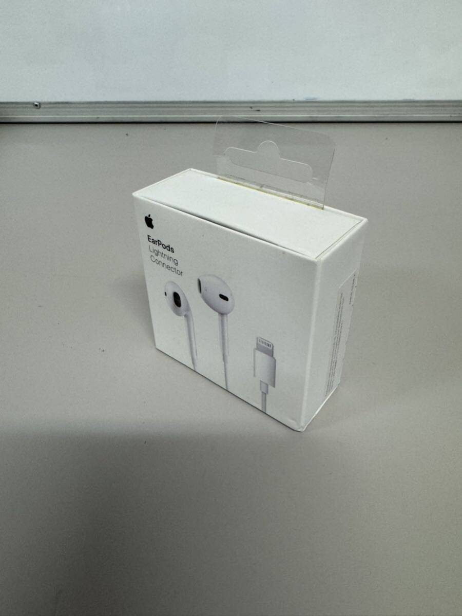s197) 【未使用】 Apple イヤホン Lightning iPhone純正品　アイフォン_画像4