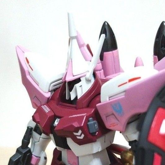 HG ギャンシュトローム(アグネス・ギーベンラート専用機) 塗装 HG ギャンシュトローム(アグネス・ギーベンラート専用機) 塗装