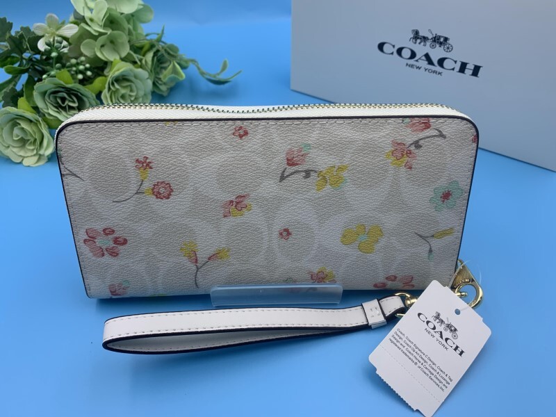 コーチ COACH 長財布 財布 レディース 花柄 ギフト プレゼン 誕生日 コーチ COACH 長財布 財布 レディース 花柄 ギフト プレゼン 誕生日