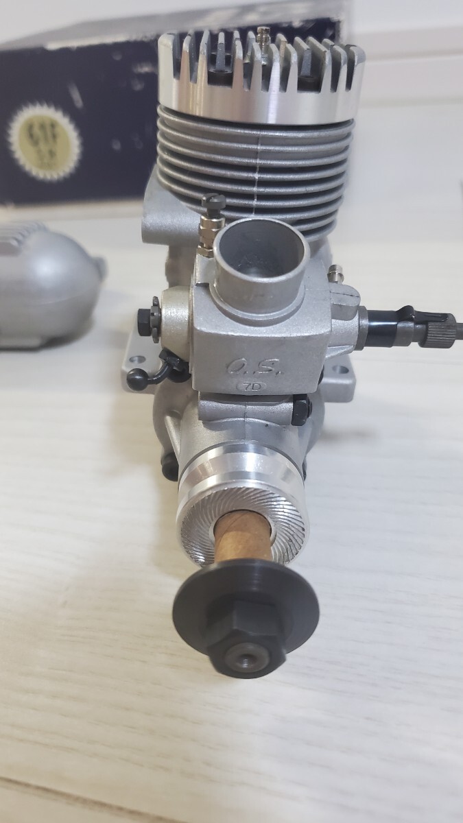 Yahoo!オークション - O.S.MAXエンジン 61F SR ABC 飛行機用 Yahoo!オークション - O.S.MAXエンジン 61F SR ABC 飛行機用
