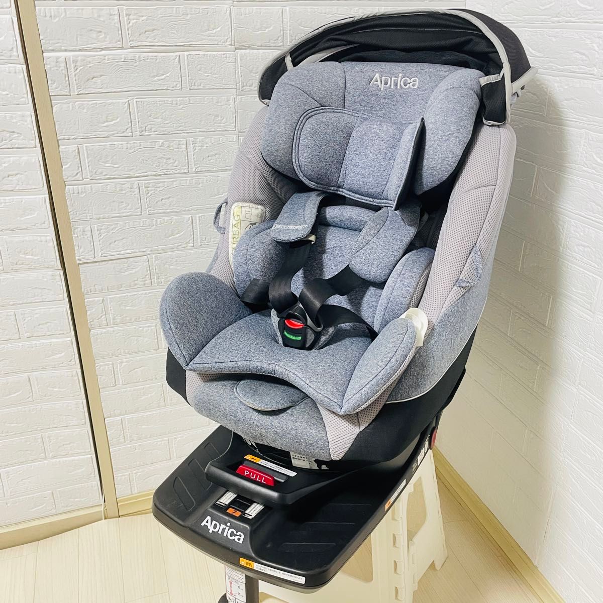 【美品】アップリカ チャイルドシート クルリラプレミアムAC ISOFIX