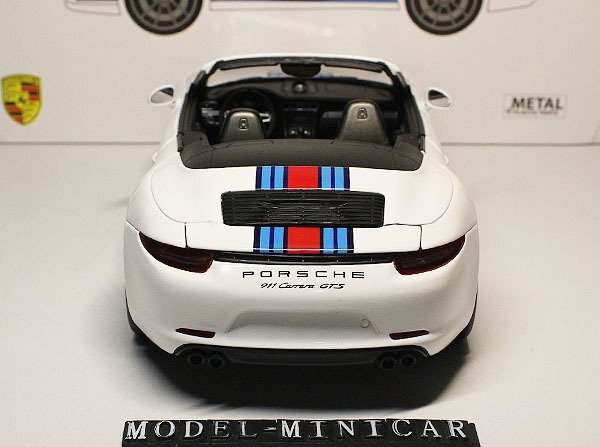 ▲超希少！Schuco シュコー 1/18 ポルシェ Porsche 911 (991) カレラ Carrera GTS_画像3