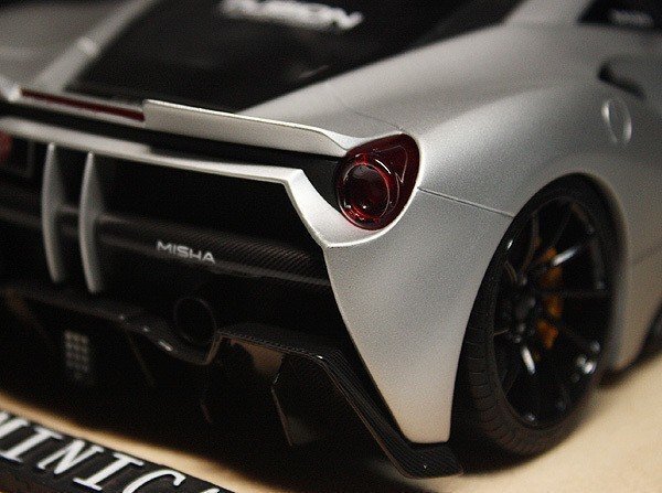 ▲最后1台！世界限定25台！MISHA特注品！1/18 フェラーリ Ferrari 488GTB 488 MISHA Design 新品 Matt Silver no Mansory LB_画像4