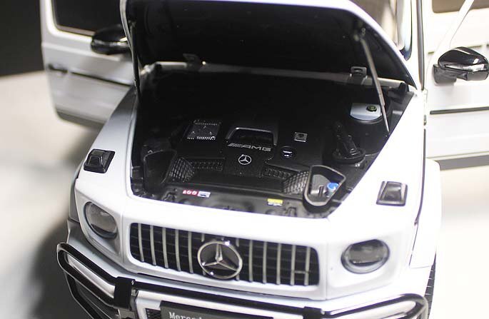 ▲全金属！White！Almost Real 1/18 メルセデス ベンツ Benz G-CLASS Wagon 2019 G63 AR 新品の画像5
