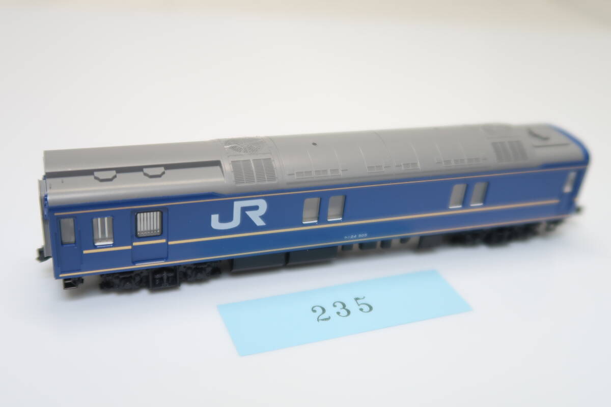 40504-235【客車】KATO カニ24-505・寒冷地仕様車（テールライト&白色トレインマーク点灯）【中古品】の画像2