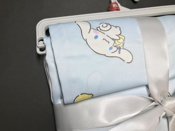 88 7174 SANRIOsina Monroe ru satin pyjamas LLtsurutsuru Sanrio roliJC JK