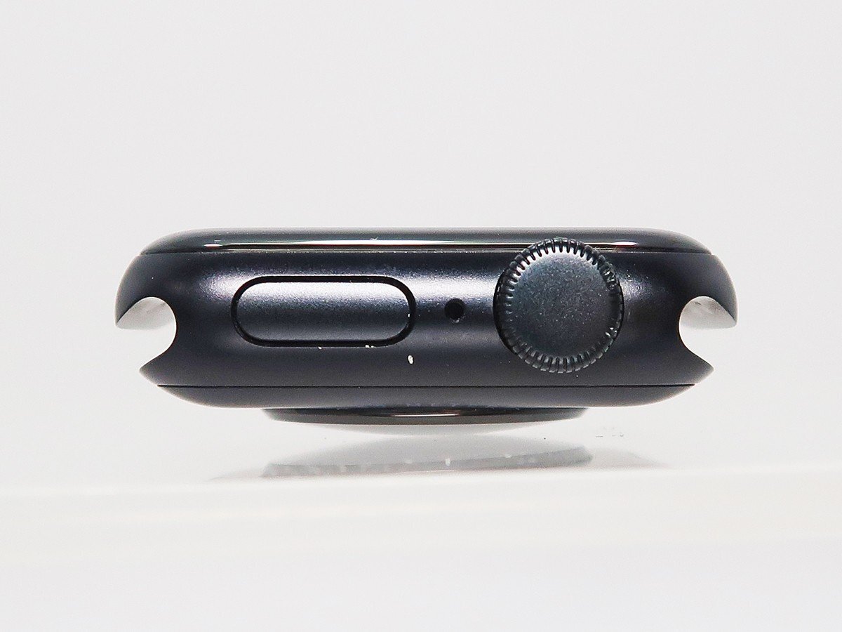 ◇【アップル】Apple Watch SE 第2世代 GPS 40mm ミッドナイトアルミニウム MNJT3J/A スマートウォッチ_画像5