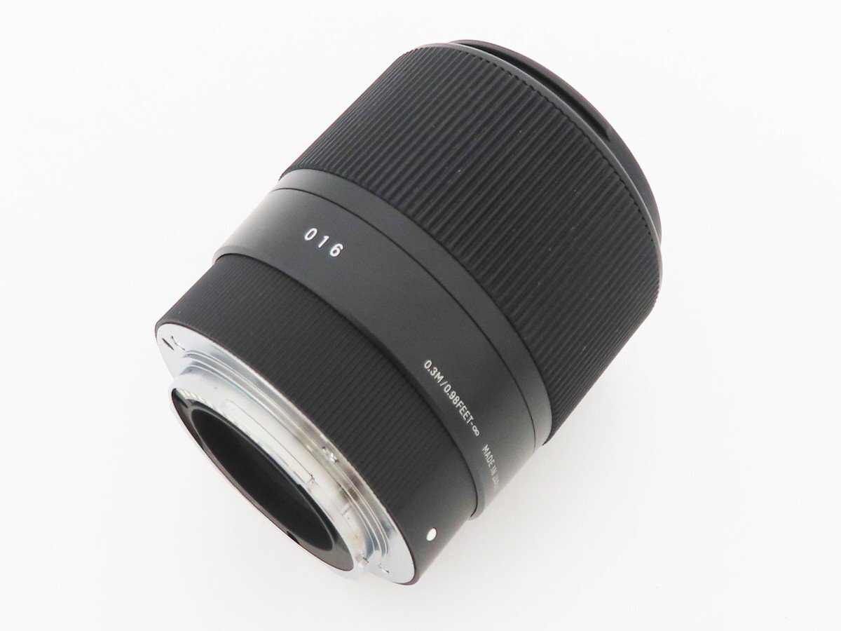 ◇美品【SIGMA シグマ】30mm F1.4 DC DN Contemporary ソニーEマウント用 一眼カメラ用レンズ_画像3