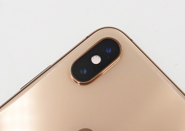 ◇ジャンク【Apple アップル】iPhone XS 64GB SIMフリー MTAY2J/A スマートフォン ゴールドの画像3