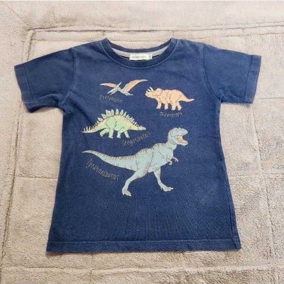 恐竜Tシャツ　Tシャツ　110cm