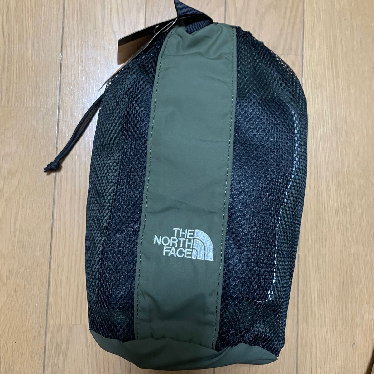 【新品未使用】ザノースフェイス B COMPACT CARRIER 抱っこ紐 THE NORTH FACE