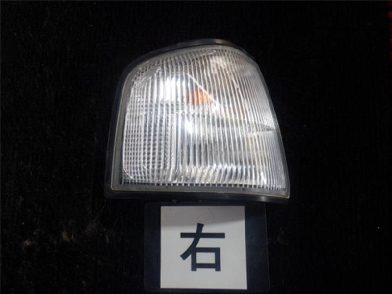  Nissan original Vanette { SK82VN } right clearance lamp P80200-23007900