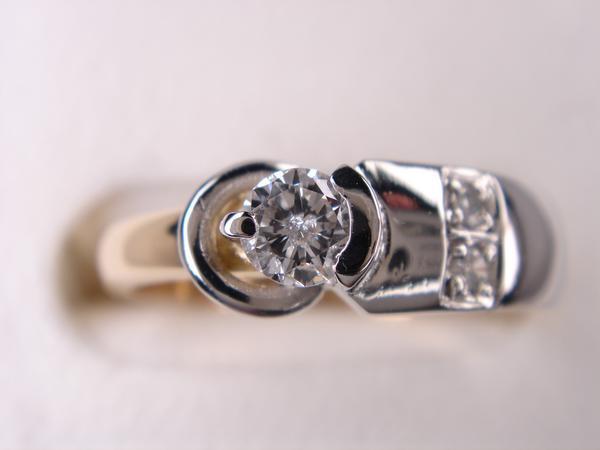 * new goods * free shipping * platinum &18 gold diamond te The Yinling g*0.13ct*