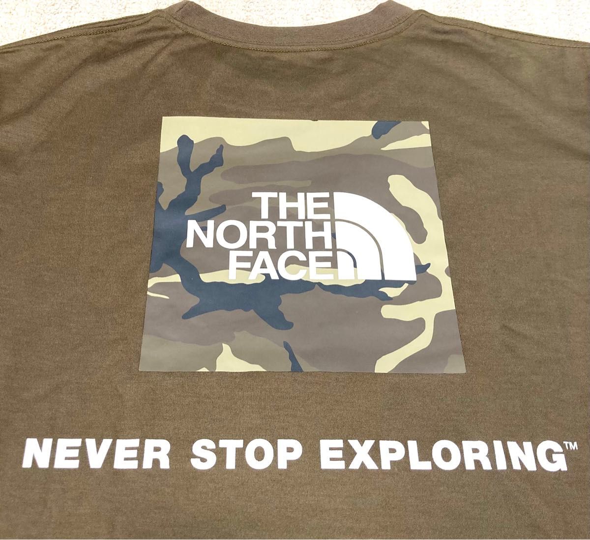 【新品】THE NORTH FACE スクエア カモフラ Tシャツ