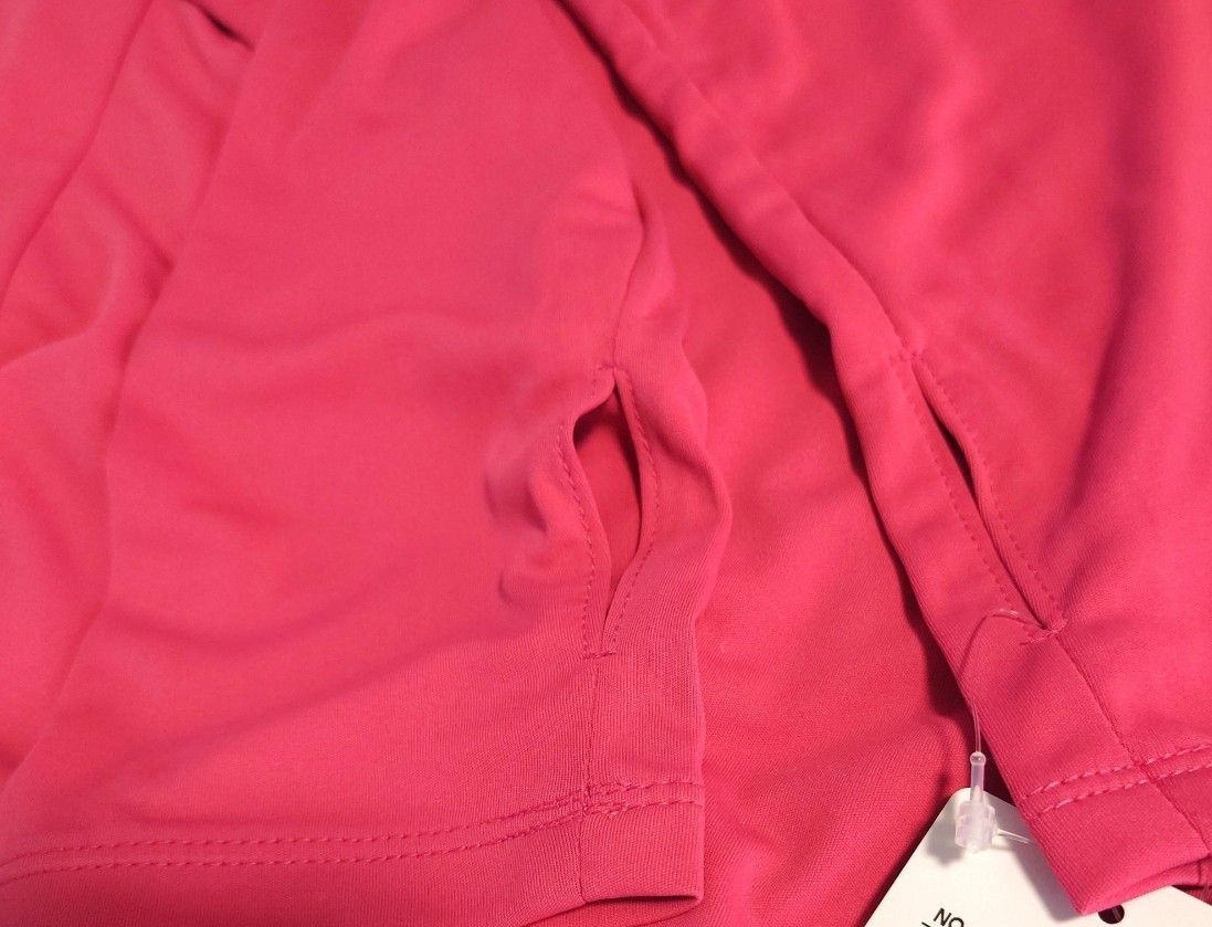 長袖 カットソー　ロング Tシャツ　ロンT 日本製　新品　レディース　日焼け止め　紫外線対策　 トップス　クール　