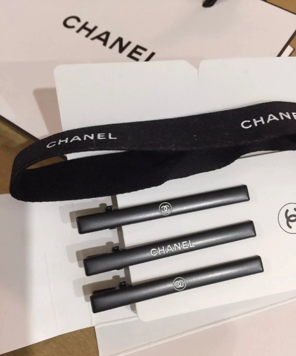 ヘアピン3本セットCHANELノベルティ  の画像3