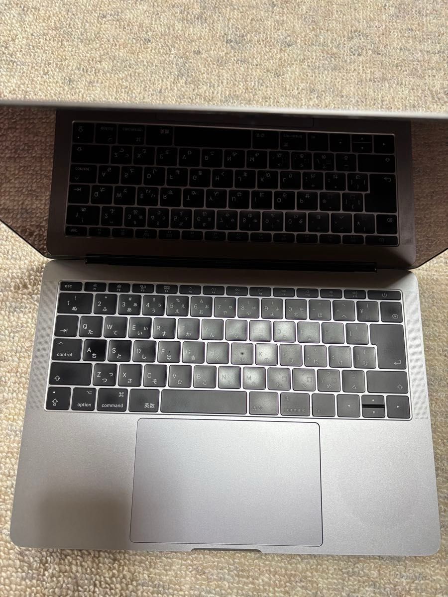 美品　MacBook Pro 13inch  A1708 2017年モデル/新品BT