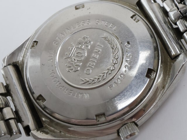 2404-678 オリエント オートマチック 腕時計 F429 24570 クロノエース 27石 デイデイト 銀色 黒文字盤の画像6