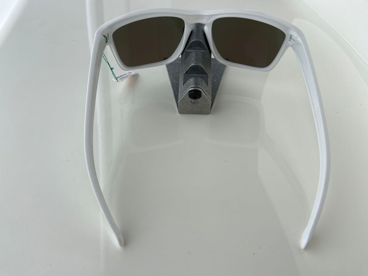 【新品】オークリー日本正規品_(A)SLIVER XL /WHITE / SAPPHIRE IRIDIUM/サングラスOAKLEY