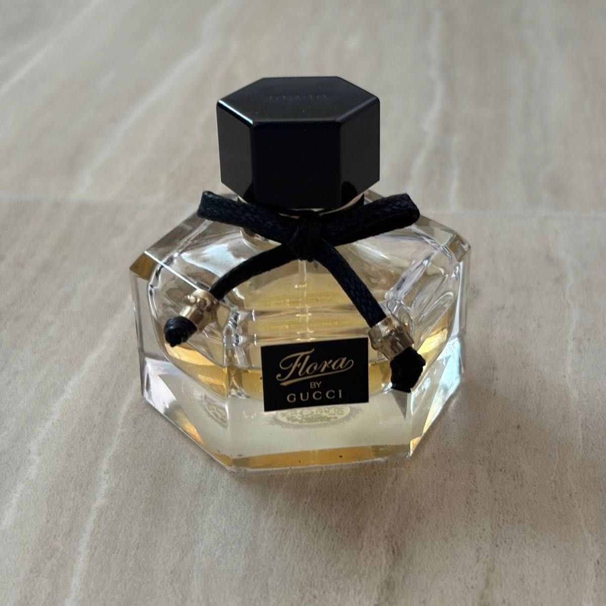 【希少・廃盤】GUCCI フローラ バイ　グッチ　30ml オードトワレ 香水 グッチ  Flora EDT