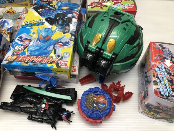 N181-240508-61 Kamen Rider toy set [ junk ]