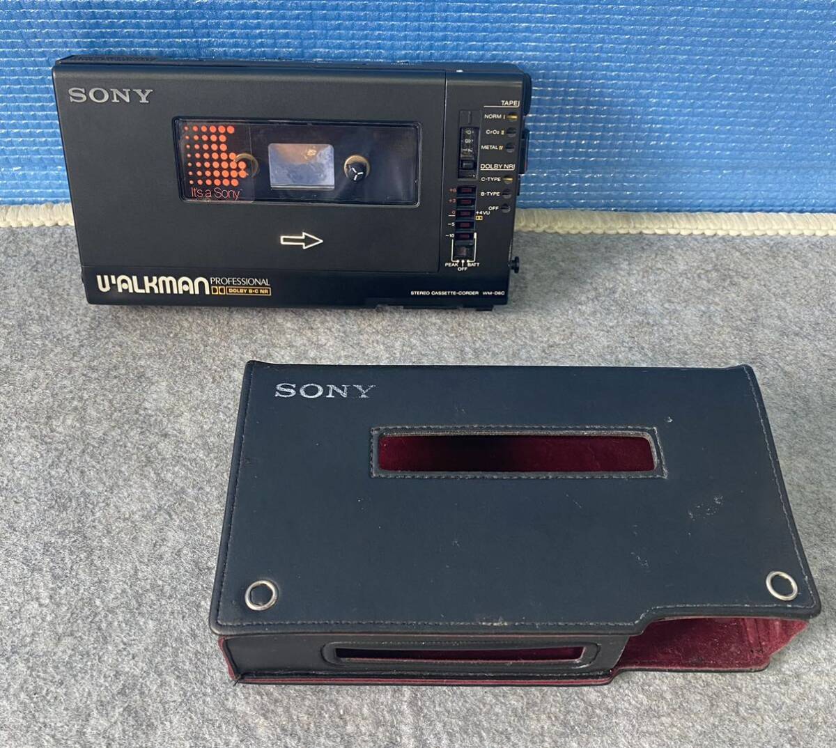 SONY WALKMAN WM-D6C ケース付 動作未確認_画像1