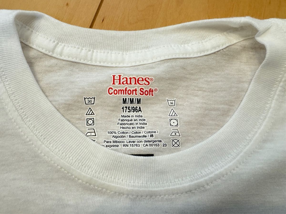 新品 Mサイズ supreme シュプリーム ヘインズ Hanes Tシャツ tagless tees 白 ホワイト